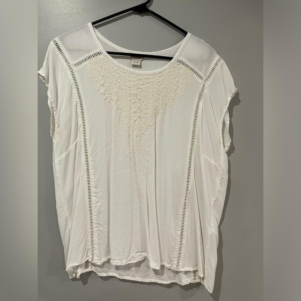 Embroidered Ariat Top